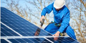 Installation Maintenance Panneaux Solaires Photovoltaïques à Coligny